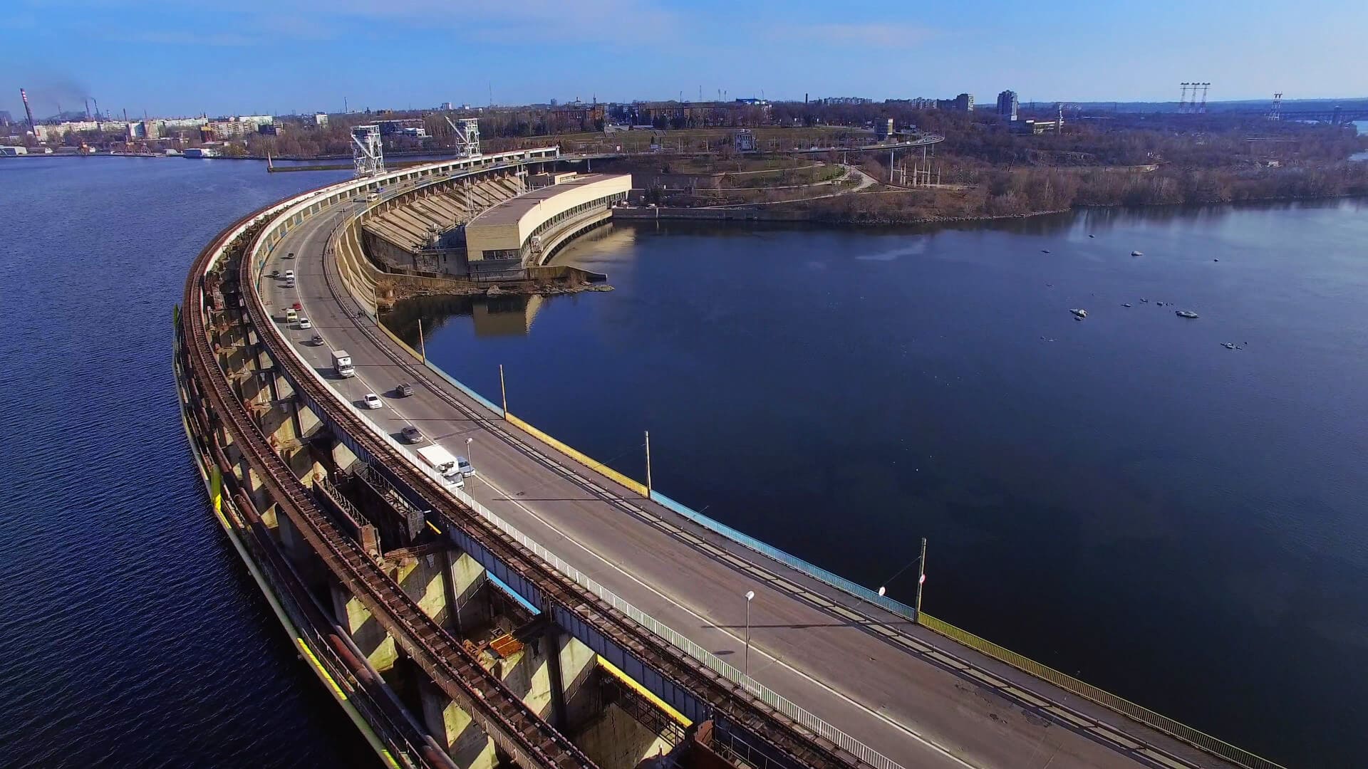 Seven paths <br> to Zaporizhzhia